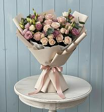 Букет цветов из:  Розы и Лизиантусы в Тамбовке
