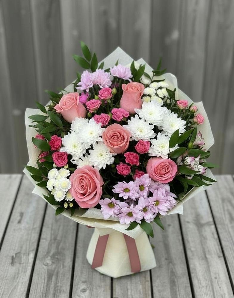 Букет цветов из: Альстромерии, Гвоздики, Розы и Хризантемы в Тамбовке