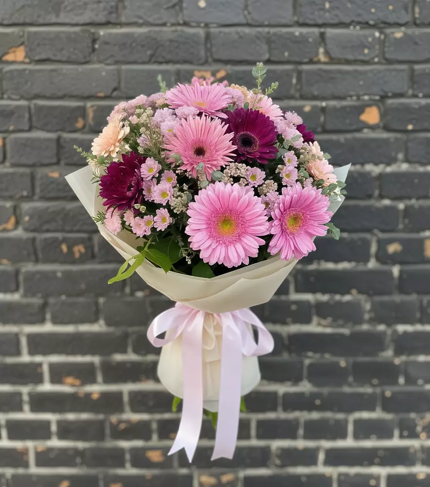 Букет цветов из: Герберы и Хризантемы в Тамбовке