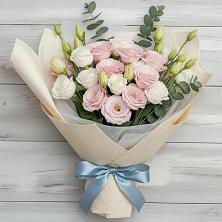 Букет цветов из:  Лизиантусы в Тамбовке