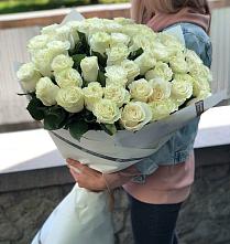 Букет 35 Белых роз в Тамбовке