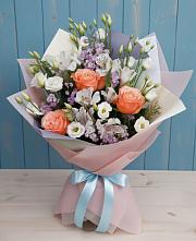Букет цветов из:  Лизиантусы, Розы, Альстромерии и Гипсофила в Тамбовке