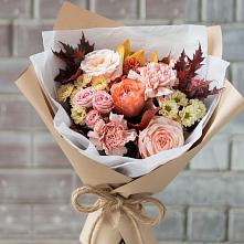 Букет цветов из:  Гвоздики, Хризантемы и Розы в Тамбовке