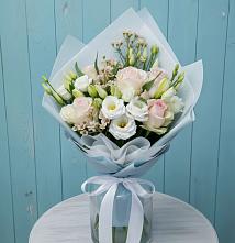 Букет цветов из:  Розы и Лизиантусы в Тамбовке