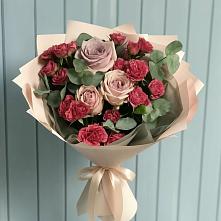 Букет цветов из:  Гвоздики и Розы в Тамбовке