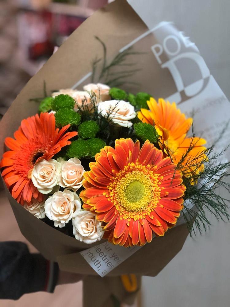 Букет цветов из: Герберы, Хризантемы и Розы в Тамбовке