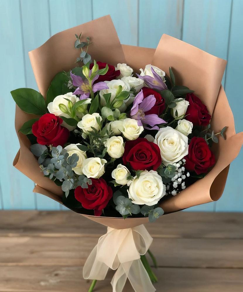 Букет цветов из: Розы и Альстромерии в Тамбовке
