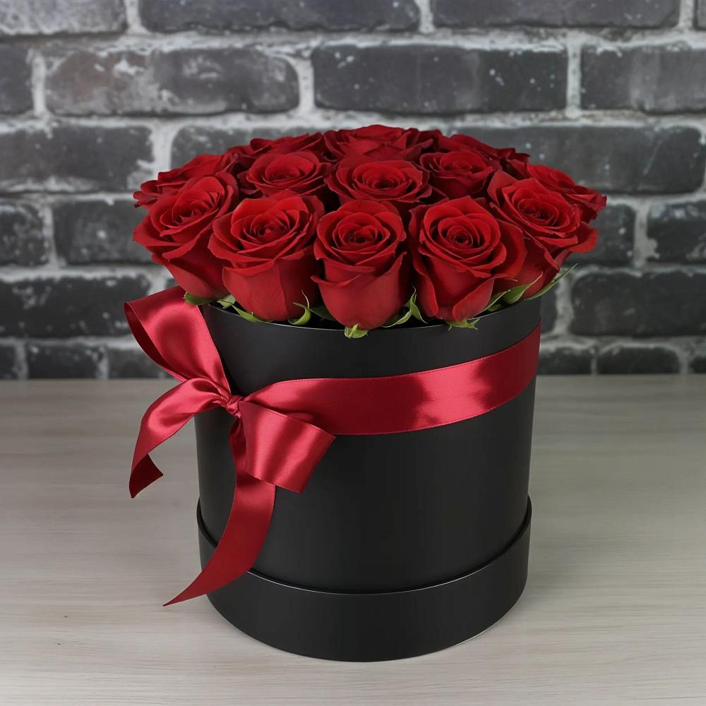 Цветочная композиция из Розы в шляпной коробке в Тамбовке