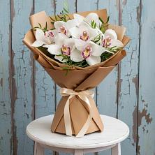 Букет цветов из:  Орхидеи и Розы в Тамбовке
